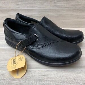 NWOB Earth Spirit Womens Black Slip On Loafers Shoes Size 9 Comfort Flat